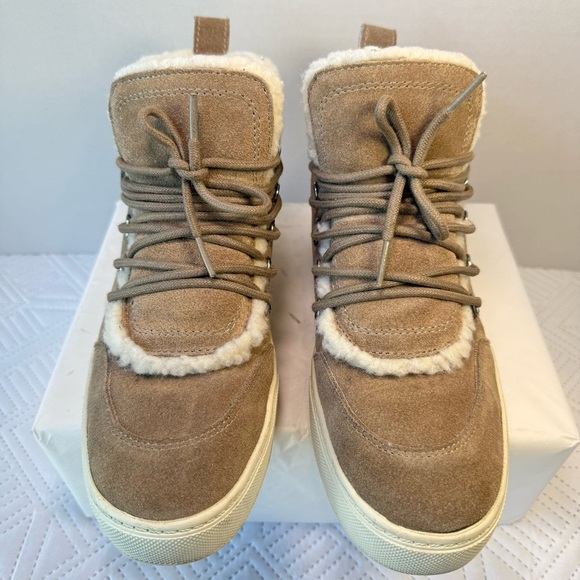 Marc Fisher Misana Sneaker Size 8 - Picture 2 of 10